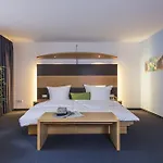 Berlin Hotel 4*