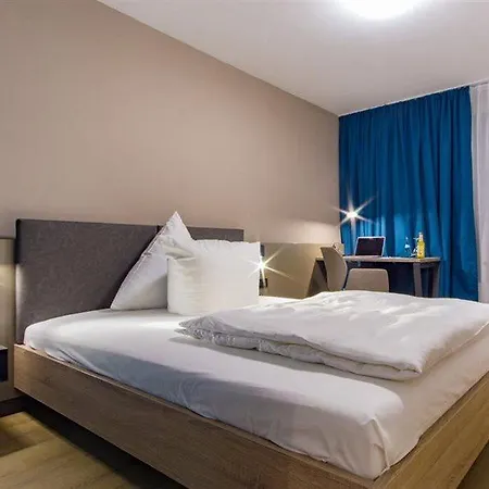 Berlin Hotel 4*