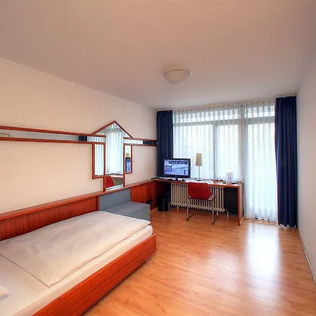 Berlin 酒店 辛德尔芬根