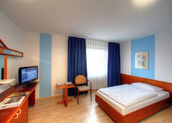 Berlin 4* סינדלפינגן